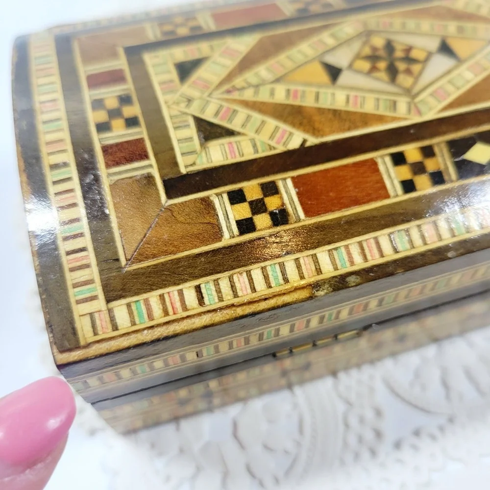 Middle Eastern Marquetry Mosaic Inlaid Wood Box Jewelry Pens Trinkets